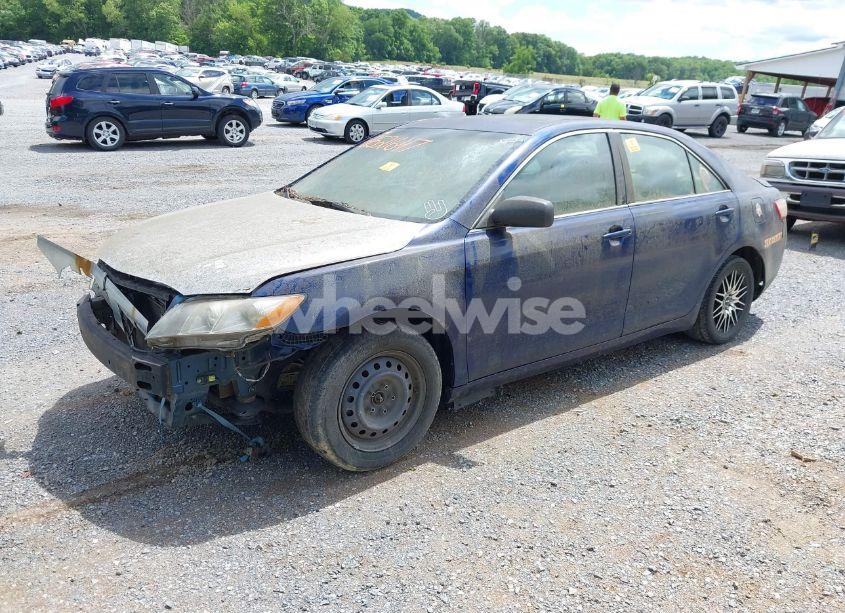 Photo 2 of 2007 Toyota Camry LE (VIN 4T1BE46K47U159936)