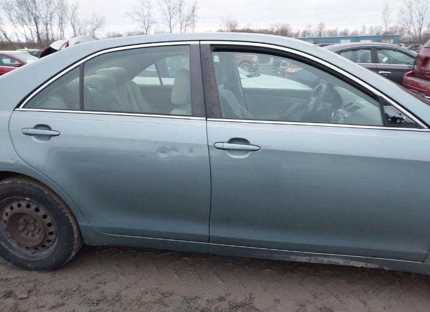 Photo 13 of 2007 Toyota Camry LE (VIN 4T1BE46K47U509498)