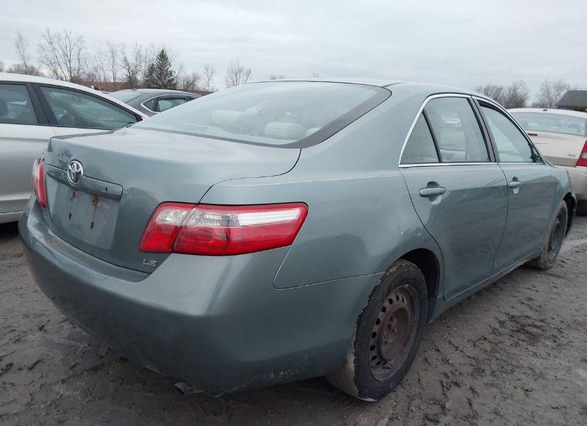Photo 4 of 2007 Toyota Camry LE (VIN 4T1BE46K47U509498)