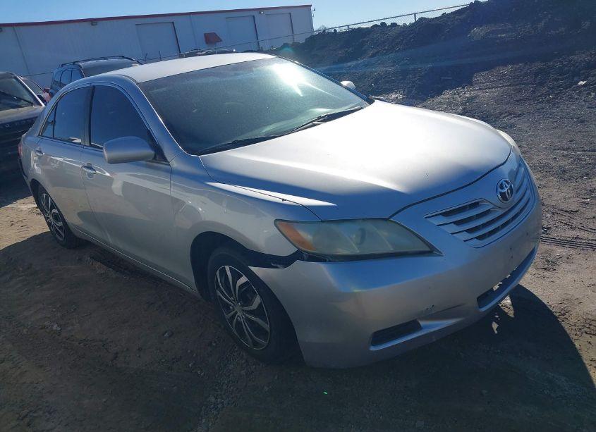 2007 Toyota Camry LE (VIN 4T1BE46K47U531193) main photo
