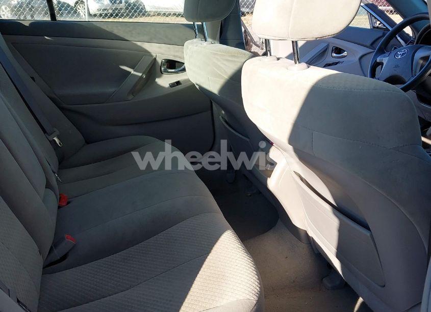 Photo 8 of 2007 Toyota Camry LE (VIN 4T1BE46K47U540864)