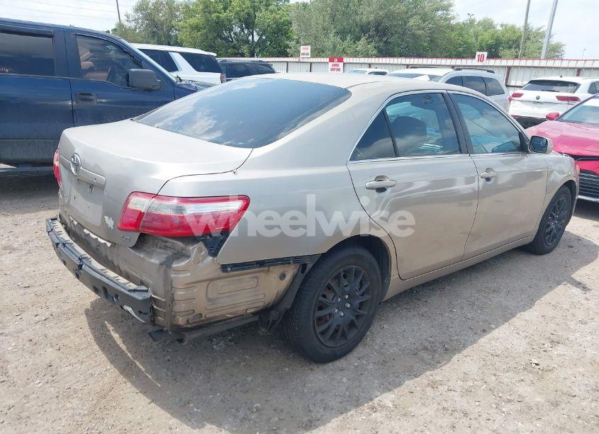 Photo 4 of 2007 Toyota Camry LE (VIN 4T1BE46K47U558006)
