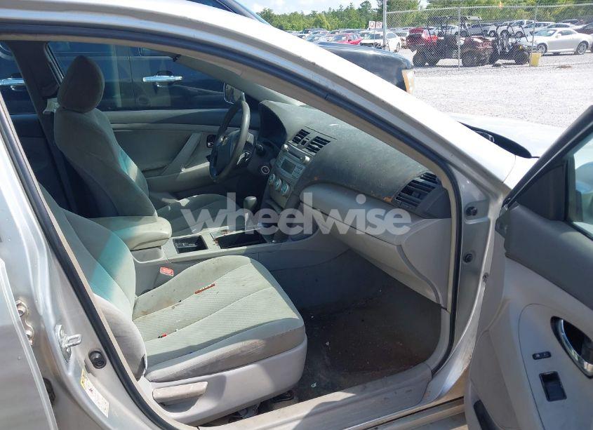 Photo 5 of 2007 Toyota Camry LE (VIN 4T1BE46K47U586629)