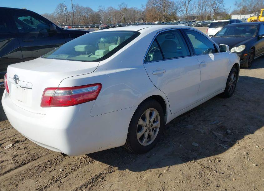 Photo 4 of 2007 Toyota Camry LE (VIN 4T1BE46K47U603915)