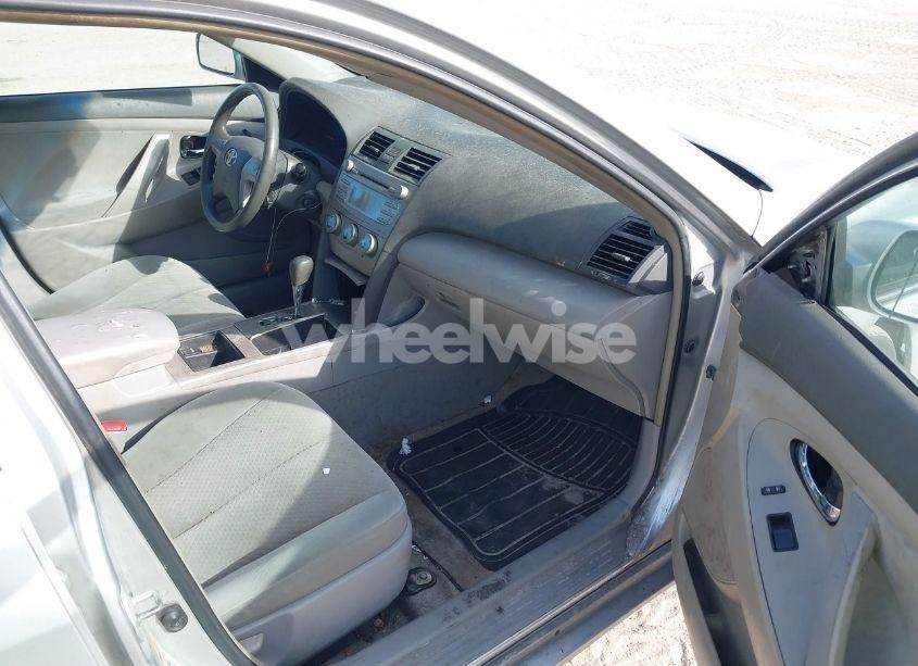 Photo 5 of 2007 Toyota Camry CE (VIN 4T1BE46K47U618625)