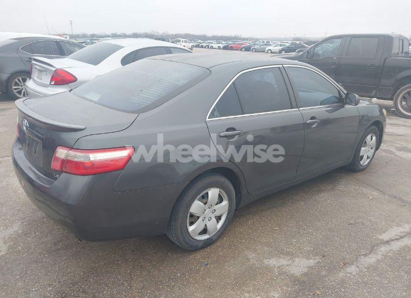 Photo 4 of 2007 Toyota Camry LE (VIN 4T1BE46K47U635800)