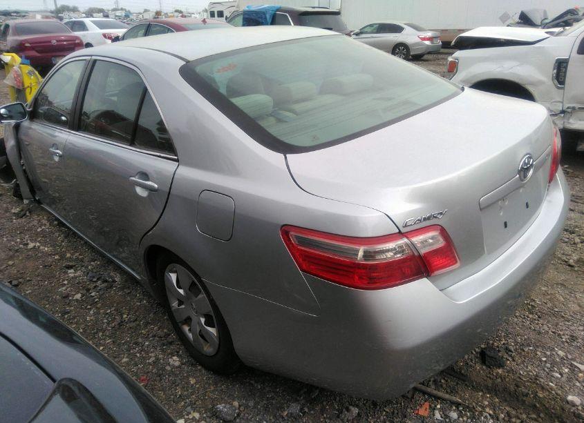 Photo 3 of 2007 Toyota Camry LE (VIN 4T1BE46K47U661152)
