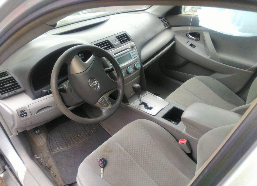 Photo 5 of 2007 Toyota Camry LE (VIN 4T1BE46K47U661152)