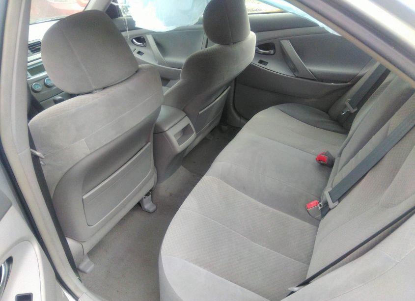 Photo 8 of 2007 Toyota Camry LE (VIN 4T1BE46K47U661152)