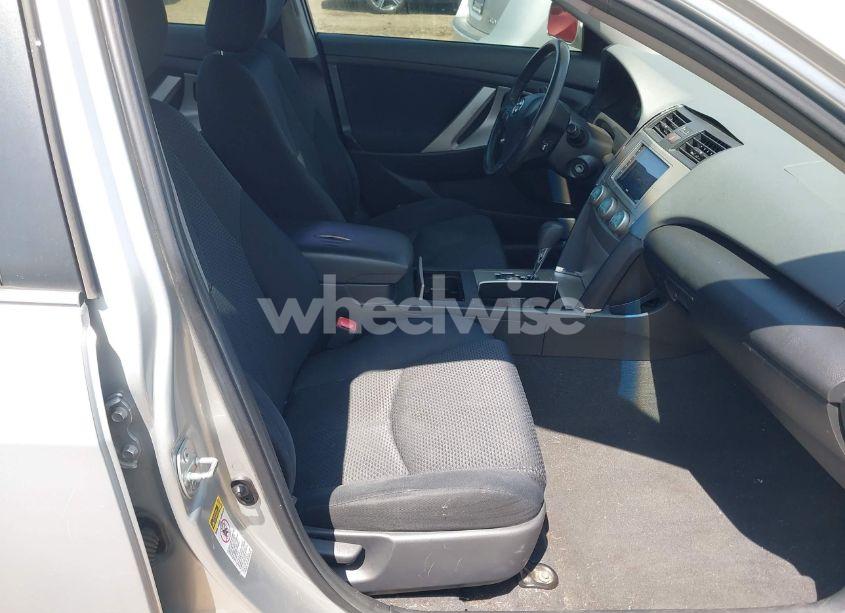 Photo 5 of 2007 Toyota Camry SE (VIN 4T1BE46K47U662432)