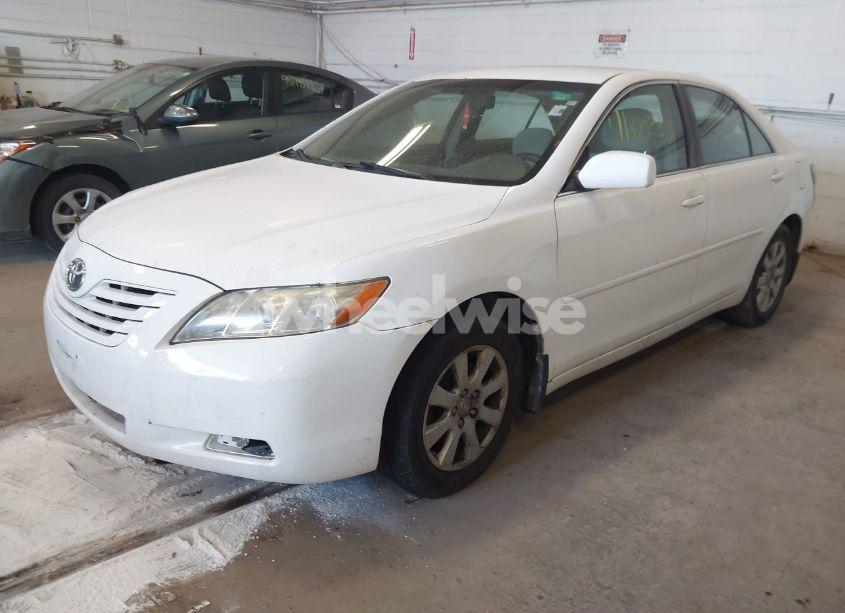 Photo 2 of 2007 Toyota Camry LE (VIN 4T1BE46K47U667002)