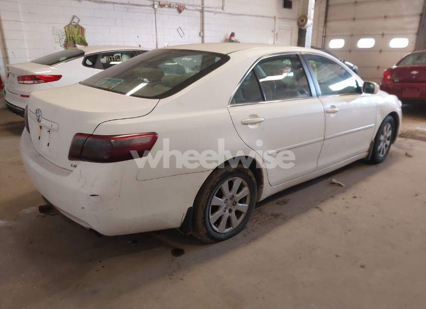 Photo 4 of 2007 Toyota Camry LE (VIN 4T1BE46K47U667002)