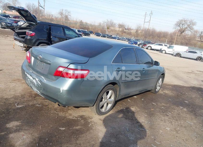 Photo 4 of 2007 Toyota Camry LE (VIN 4T1BE46K47U682406)