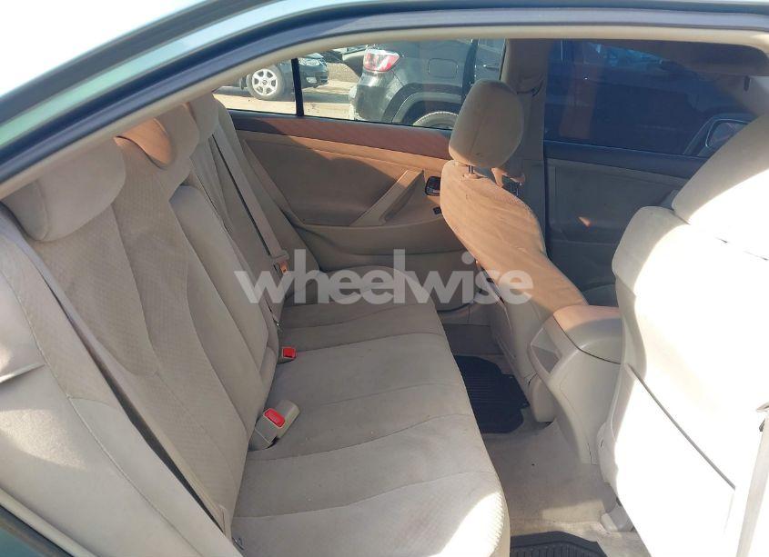 Photo 8 of 2007 Toyota Camry LE (VIN 4T1BE46K47U682406)