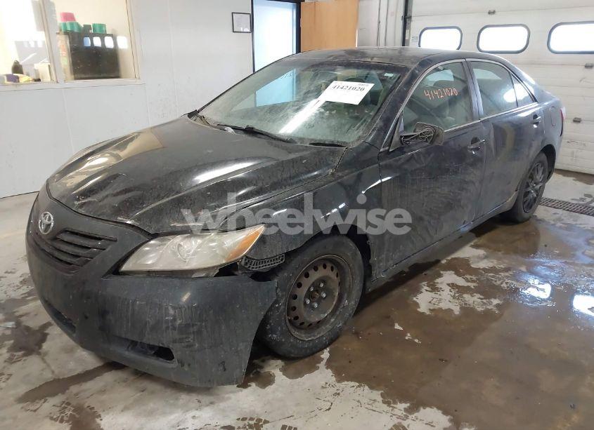 Photo 2 of 2007 Toyota Camry LE (VIN 4T1BE46K47U688853)