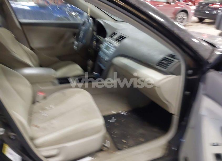 Photo 5 of 2007 Toyota Camry LE (VIN 4T1BE46K47U688853)