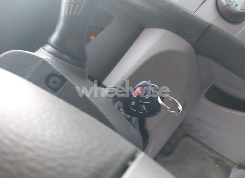 Photo 11 of 2007 Toyota Camry LE (VIN 4T1BE46K47U700483)