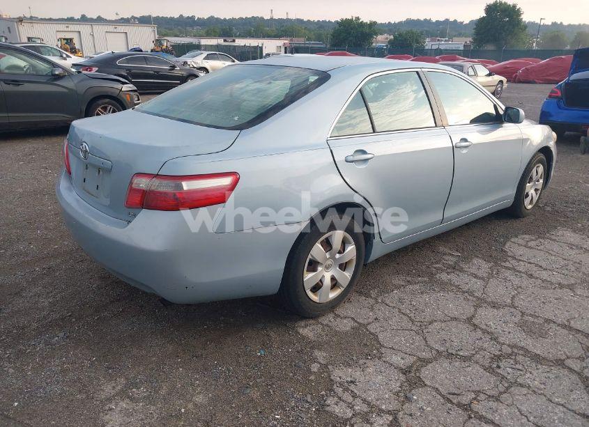 Photo 4 of 2007 Toyota Camry LE (VIN 4T1BE46K47U700483)