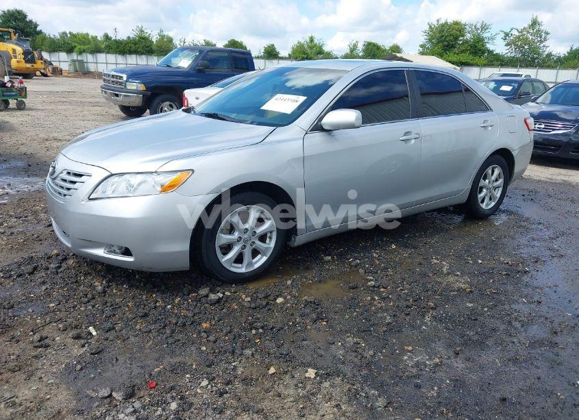 Photo 2 of 2008 Toyota Camry LE (VIN 4T1BE46K48U233745)