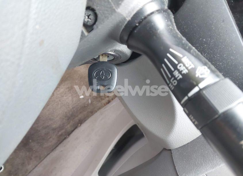 Photo 11 of 2008 Toyota Camry LE (VIN 4T1BE46K48U730438)