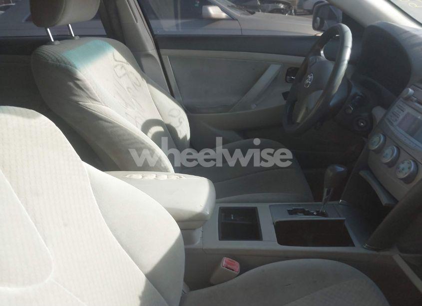 Photo 5 of 2008 Toyota Camry LE (VIN 4T1BE46K48U738684)
