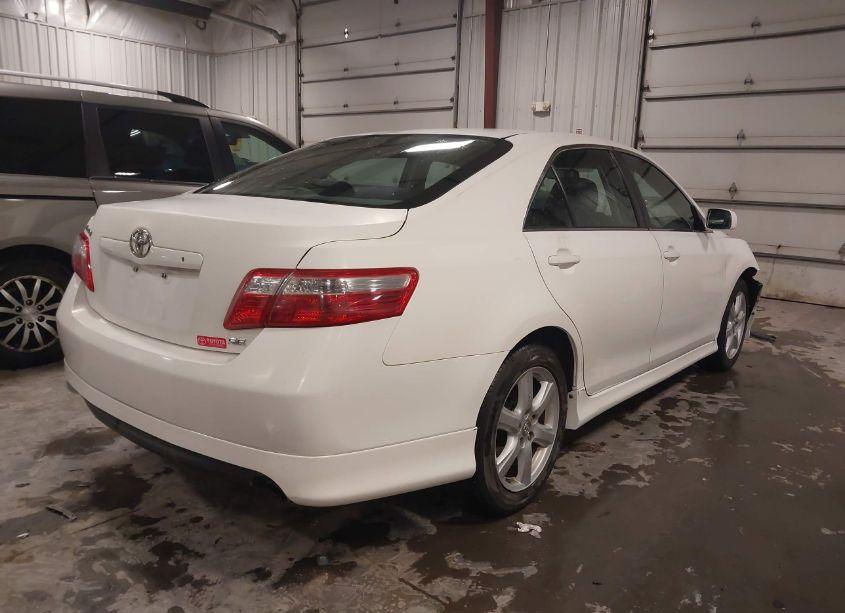 Photo 4 of 2008 Toyota Camry SE (VIN 4T1BE46K48U779719)