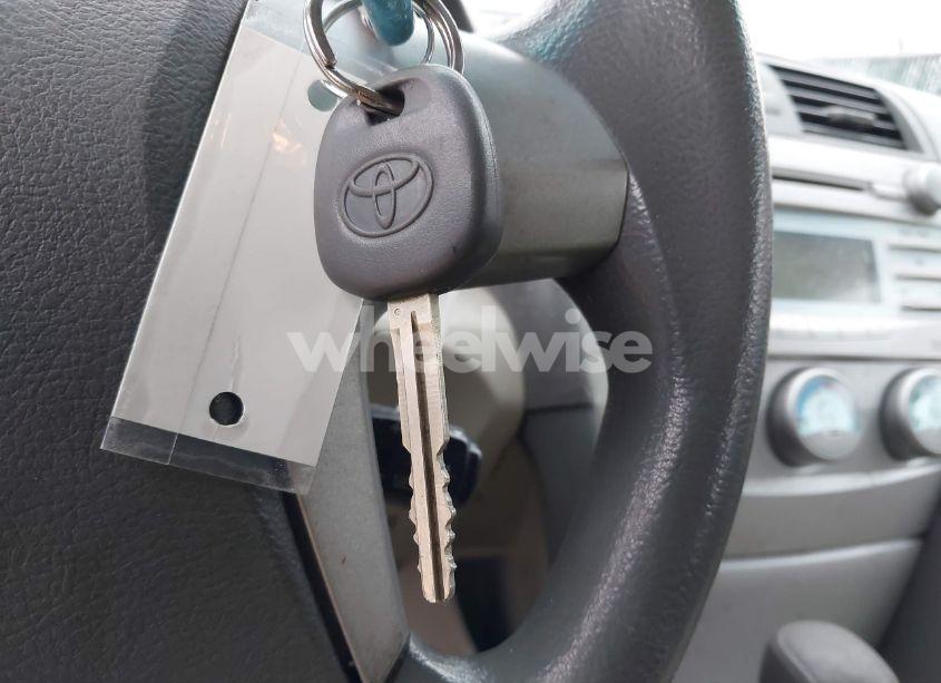 Photo 11 of 2008 Toyota Camry LE (VIN 4T1BE46K48U782913)