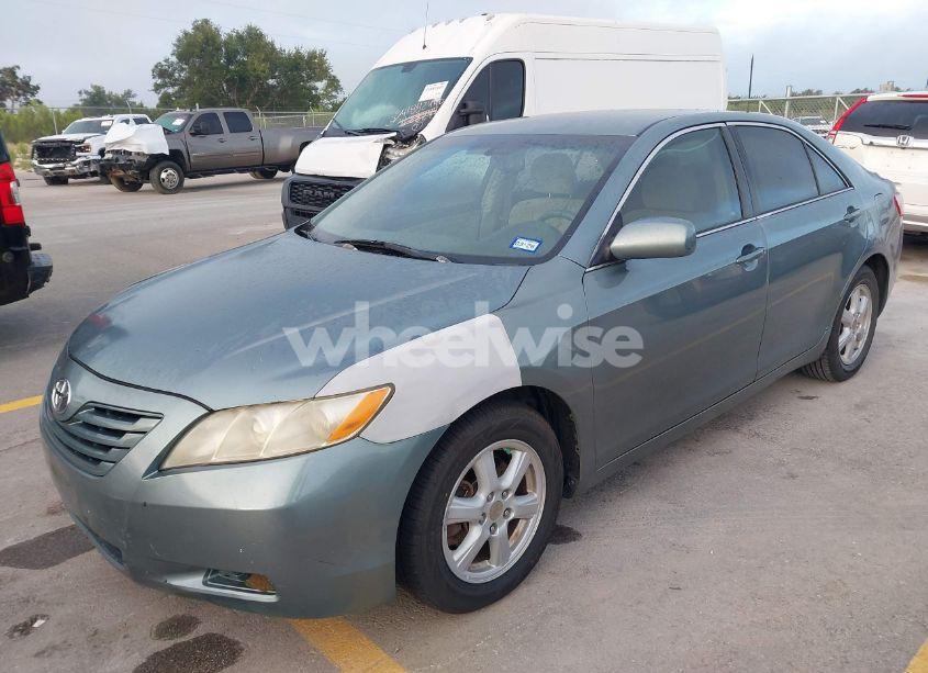 Photo 2 of 2008 Toyota Camry LE (VIN 4T1BE46K48U784063)