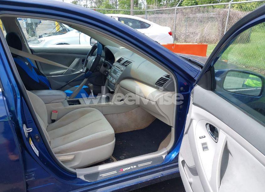 Photo 5 of 2009 Toyota Camry (VIN 4T1BE46K49U276144)