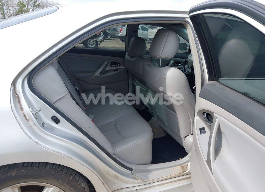 Photo 8 of 2009 Toyota Camry SE (VIN 4T1BE46K49U305268)