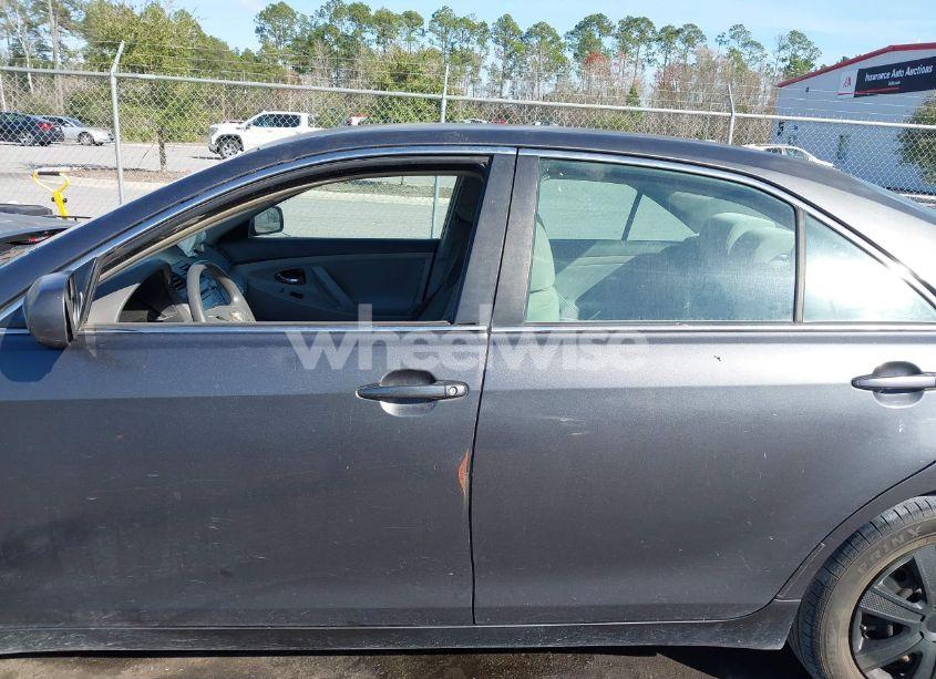 Photo 14 of 2009 Toyota Camry LE (VIN 4T1BE46K49U310650)