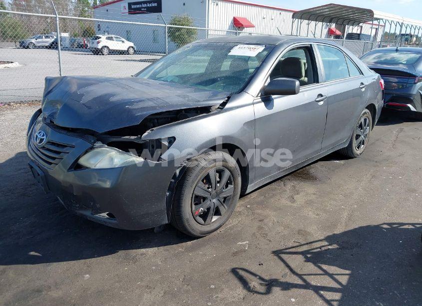 Photo 2 of 2009 Toyota Camry LE (VIN 4T1BE46K49U310650)