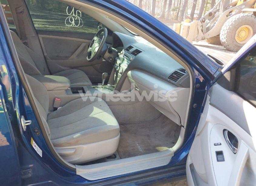 Photo 5 of 2009 Toyota Camry LE (VIN 4T1BE46K49U314679)