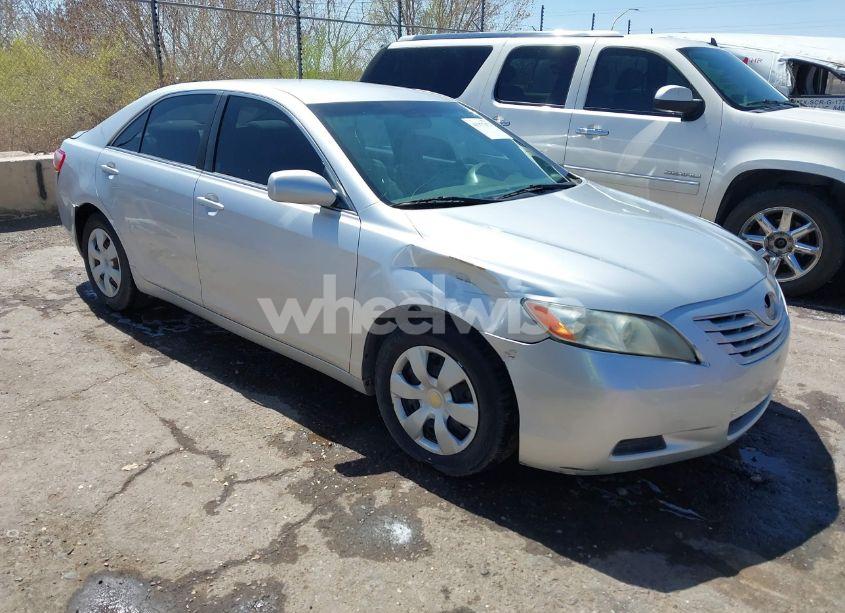 2009 Toyota Camry LE (VIN 4T1BE46K49U317761) main photo