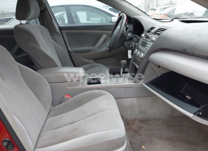 Photo 5 of 2009 Toyota Camry LE (VIN 4T1BE46K49U320529)