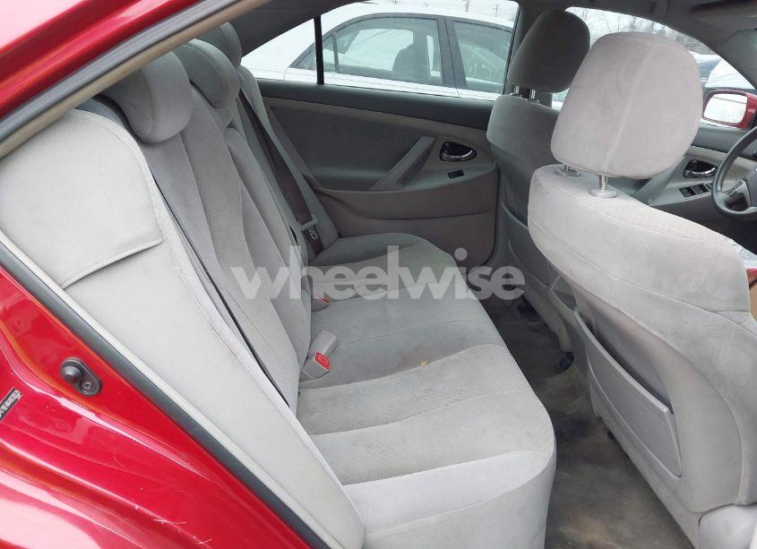 Photo 8 of 2009 Toyota Camry LE (VIN 4T1BE46K49U320529)