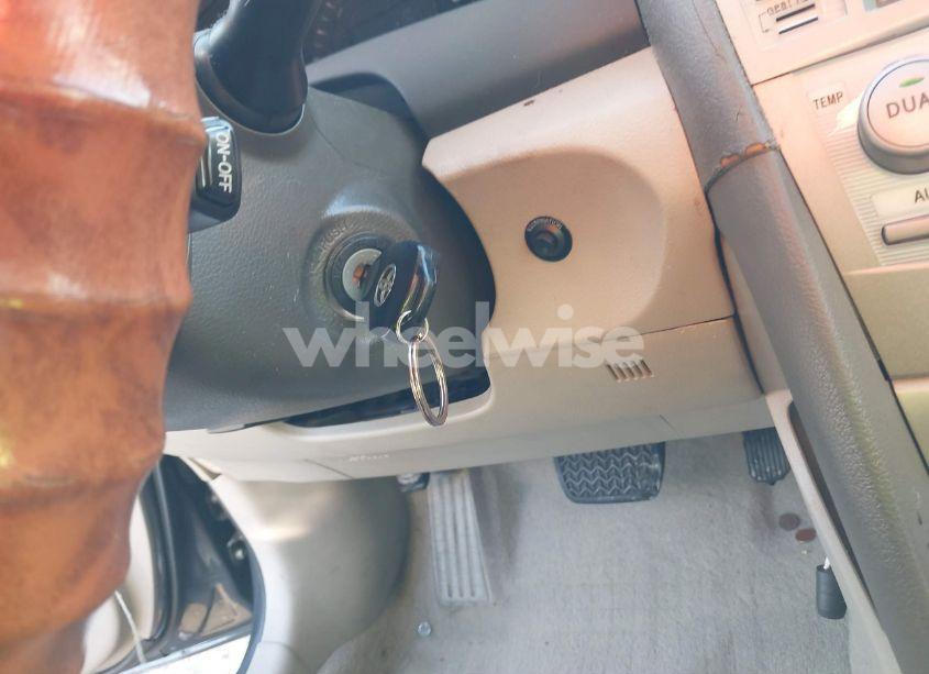 Photo 11 of 2009 Toyota Camry XLE (VIN 4T1BE46K49U329814)