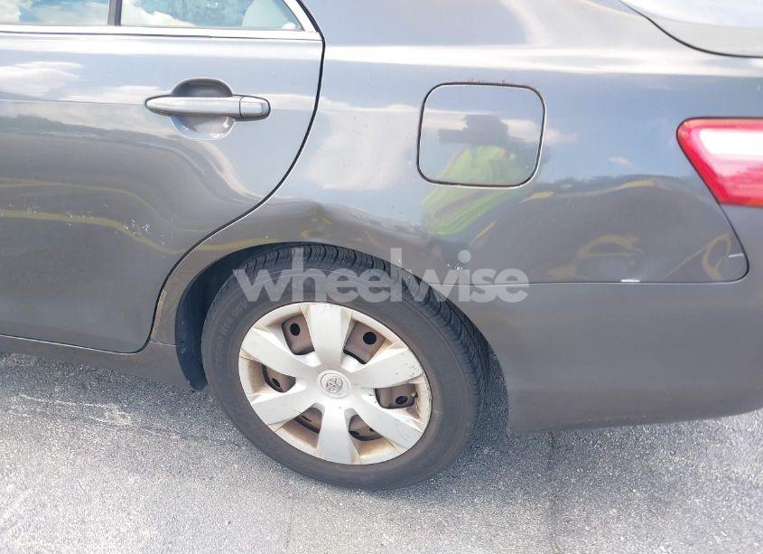 Photo 12 of 2009 Toyota Camry LE (VIN 4T1BE46K49U332339)