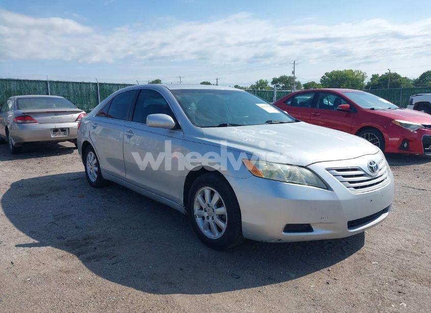 2009 Toyota Camry LE (VIN 4T1BE46K49U352770) main photo