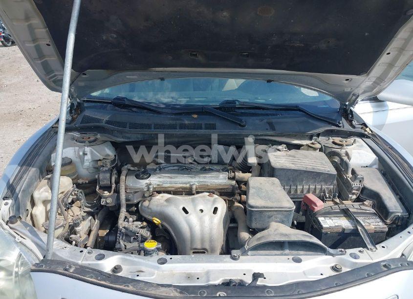 Photo 10 of 2009 Toyota Camry LE (VIN 4T1BE46K49U352770)