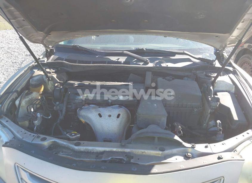 Photo 10 of 2009 Toyota Camry LE (VIN 4T1BE46K49U358102)