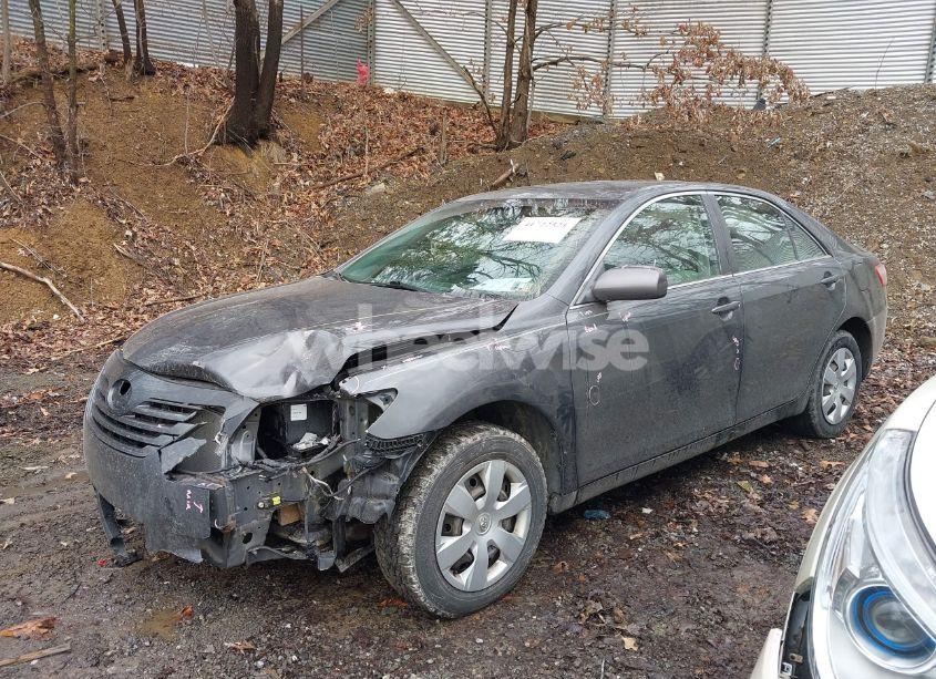 Photo 2 of 2009 Toyota Camry LE (VIN 4T1BE46K49U414359)