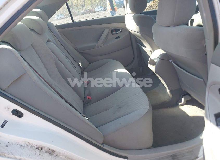 Photo 8 of 2009 Toyota Camry LE (VIN 4T1BE46K49U813806)