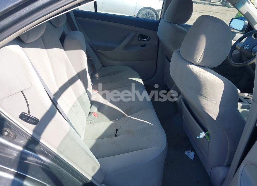 Photo 8 of 2009 Toyota Camry LE (VIN 4T1BE46K49U815622)