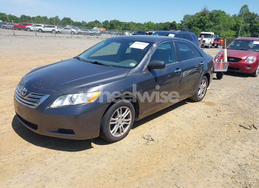 Photo 2 of 2009 Toyota Camry LE (VIN 4T1BE46K49U849642)
