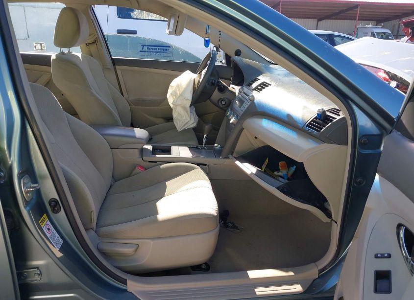 Photo 5 of 2009 Toyota Camry LE (VIN 4T1BE46K49U849804)