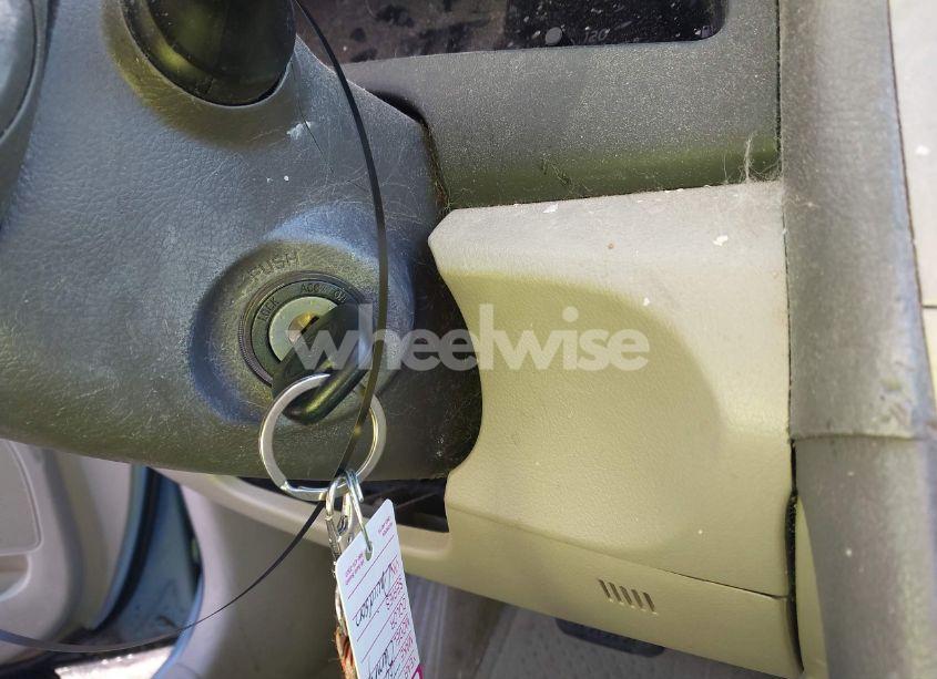 Photo 11 of 2009 Toyota Camry LE (VIN 4T1BE46K49U867560)