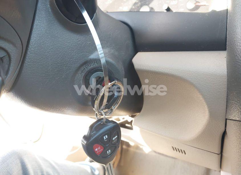 Photo 11 of 2009 Toyota Camry LE (VIN 4T1BE46K49U868756)