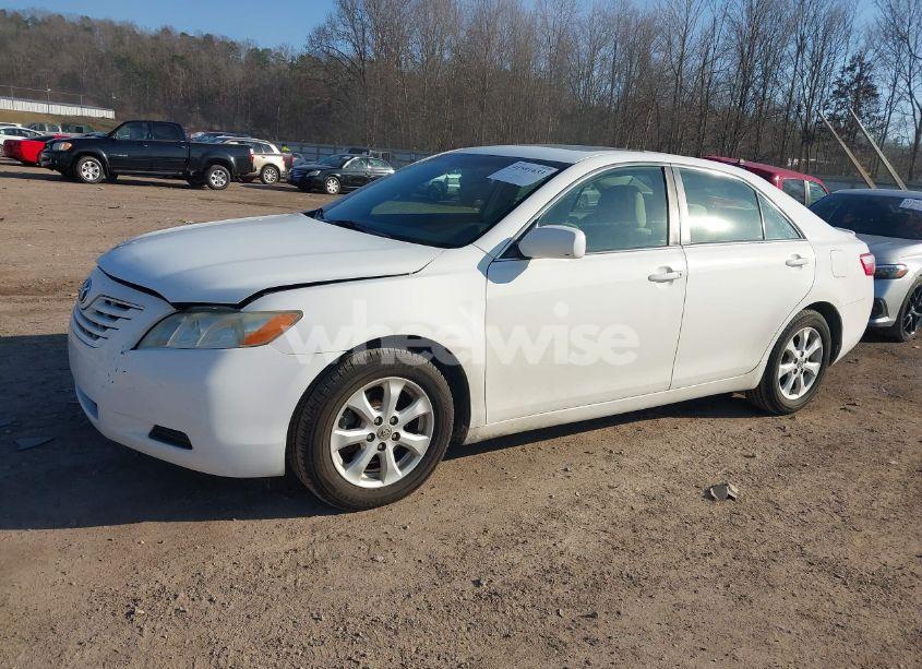 Photo 2 of 2009 Toyota Camry LE (VIN 4T1BE46K49U868756)