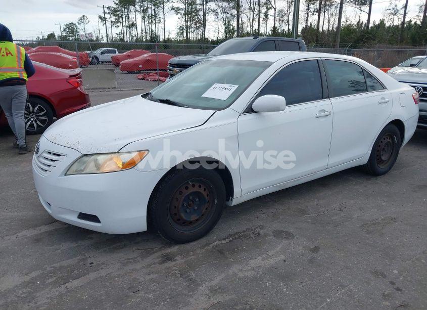Photo 2 of 2009 Toyota Camry (VIN 4T1BE46K49U875349)